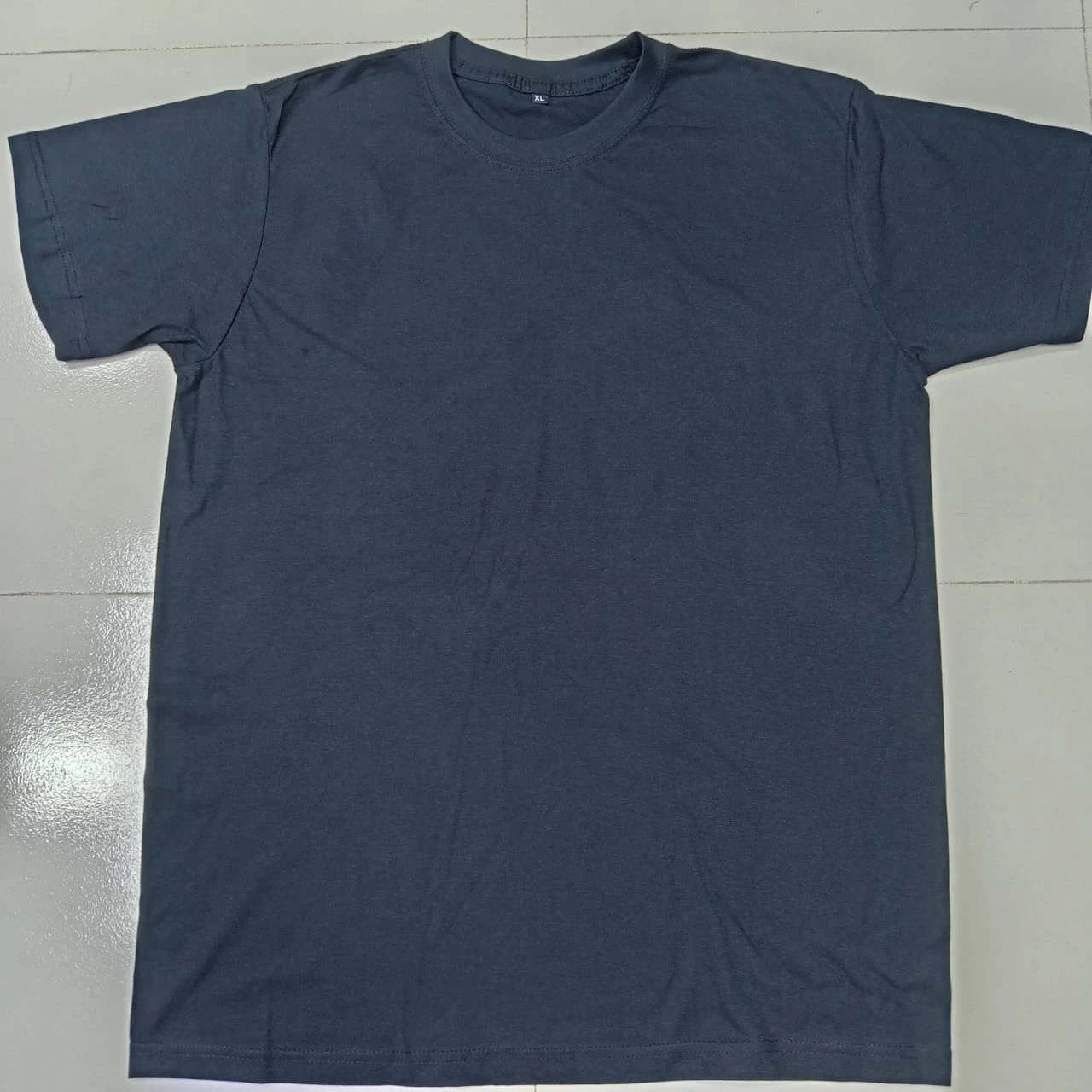 Men's Premium Solid T-Shirt- Black