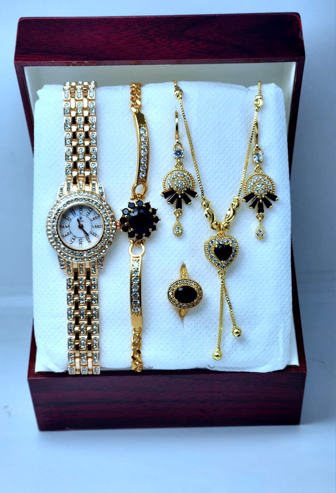 Women Watch Combo