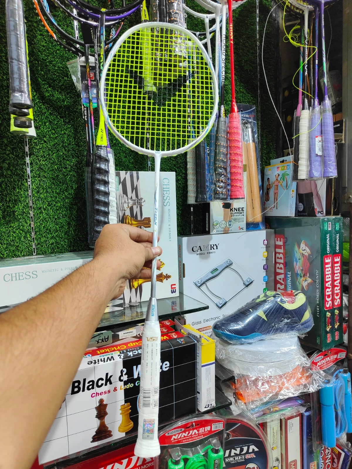 VSE TITAN 7 Original Badminton Racket