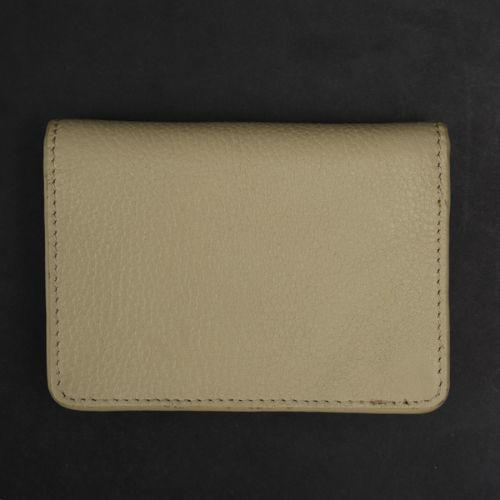 Zays Premium Leather Magnetic Card Holder - Slim and Eco-Friendly Mini Wallet for Unisex - Handmade Secure Compact and Stylish Design (ZCW114-Light Cream)
