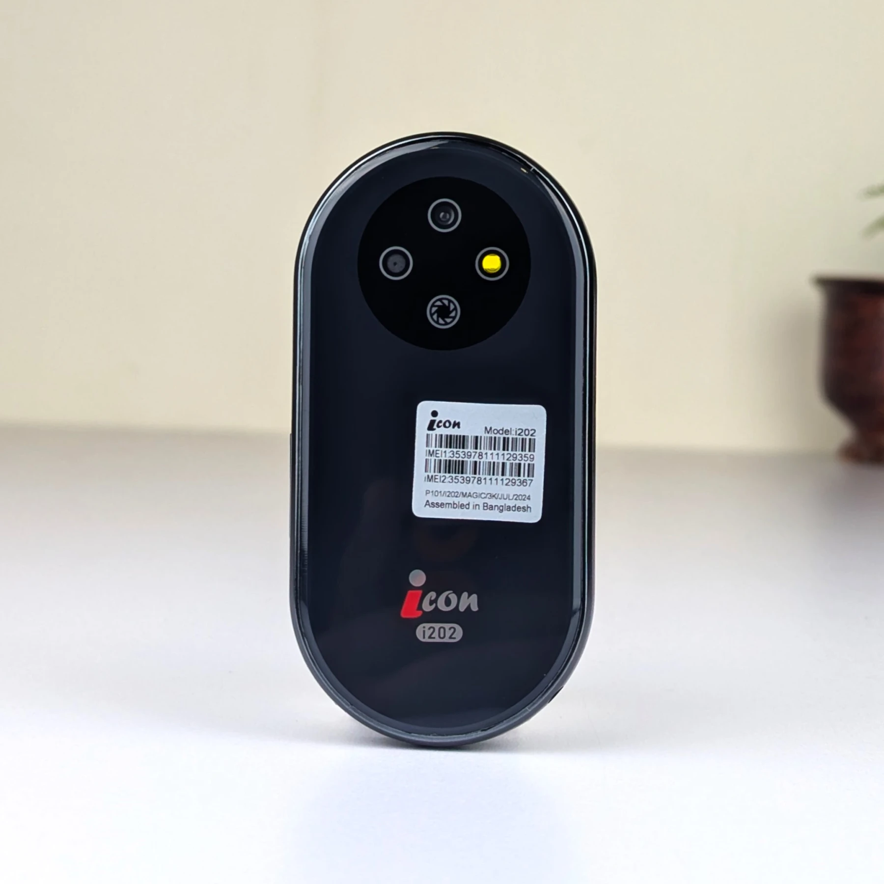 iCon Mobile i202 Magic
