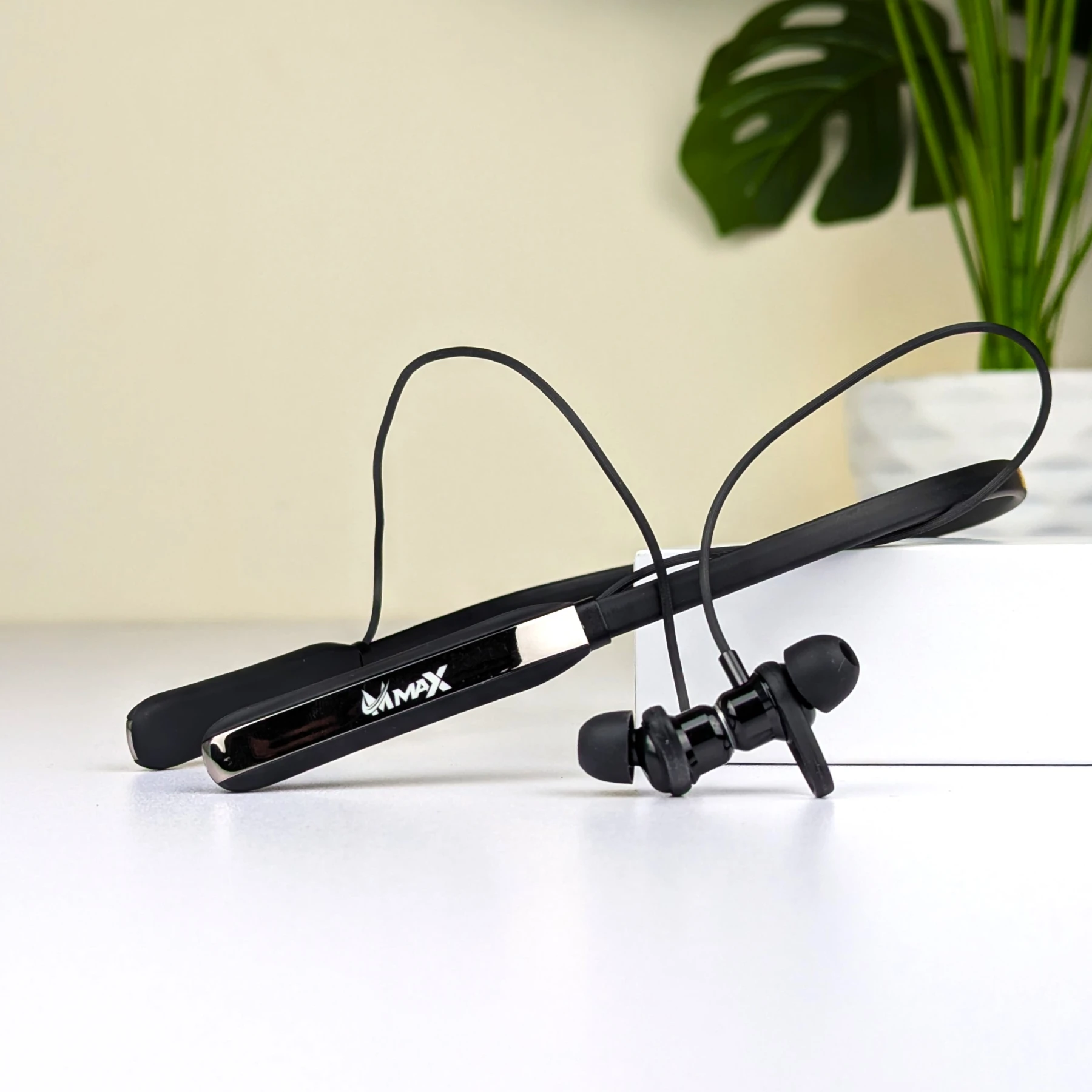 Max MX-76 Bluetooth Hanging Neckband Headphone