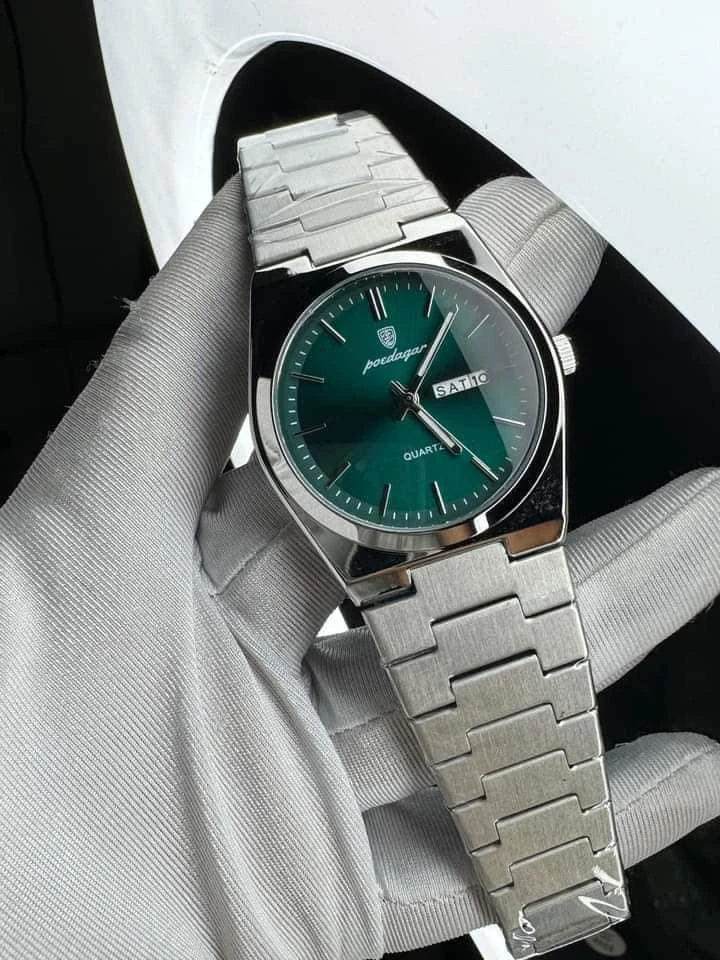 POEDAGAR 930 Men's New Luxury Luminous Date Week Stainless Steel Quartz Watch For Men