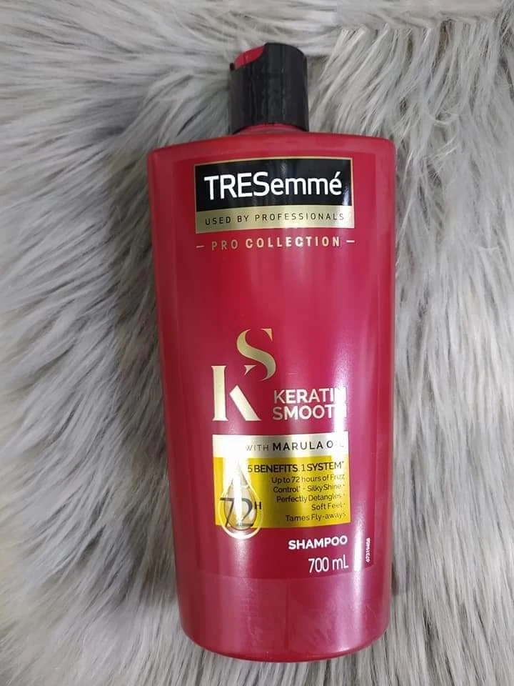Tresemme Shampoo 700ml Keratin Smooth With Marula Oil Shampoo