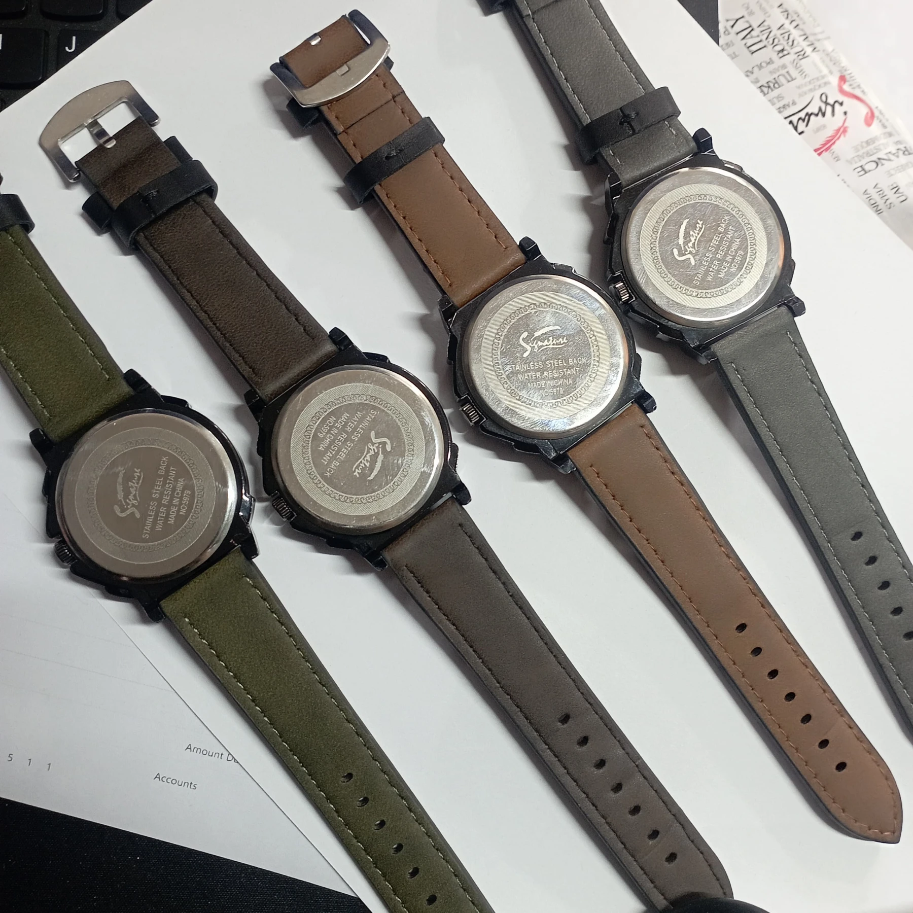 Signature Trendy Men Watch (Brown)
