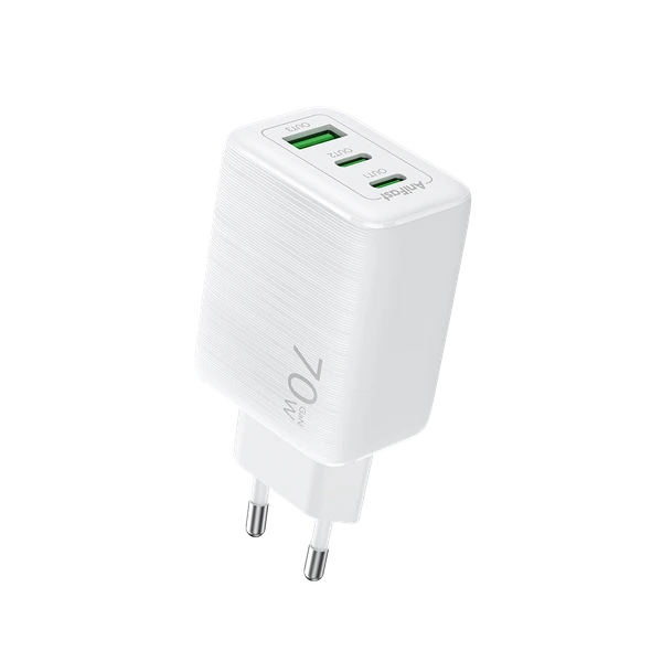 Oraimo HyperGaN 701 70W GaN Fast Charger with 3 Ports (OCW-5701)