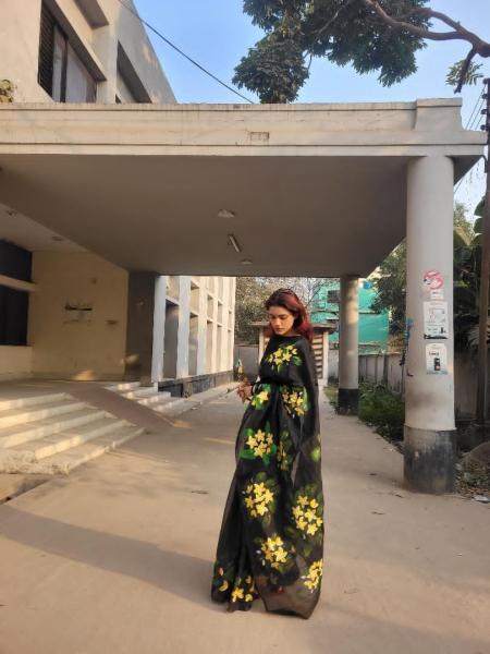 Exclusive Handloom Half Silk Saree – Dropupseller Signature Collection