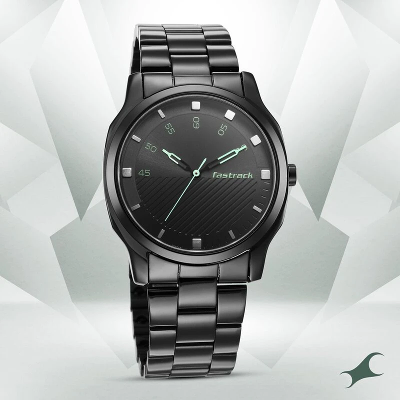 Fastrack NS3255NM02 Stunners Quartz Analog Black Dial Stainless Steel Strap Watch