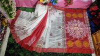 এমব্রয়ডাড়ী ধুপিয়ানসিল্ক শাড়ী