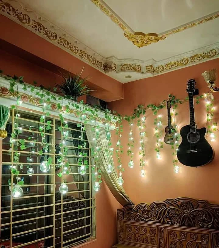Wish Ball Leaf Curtain Light - 10 feet, 12 Wish Ball