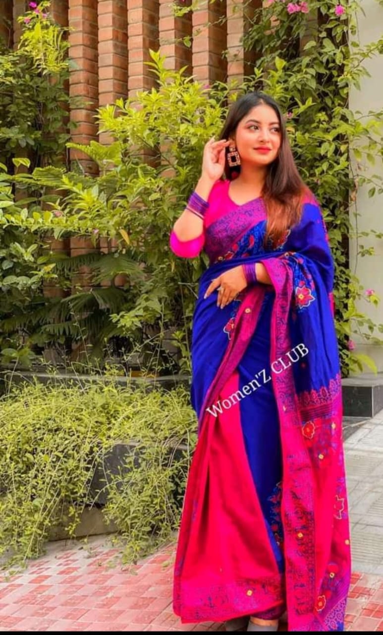 ধুপিয়ান সিল্ক শাড়ি