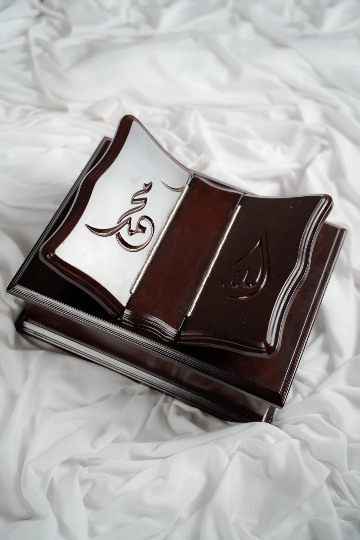 Wooden Rehal with Box - Premium Quality